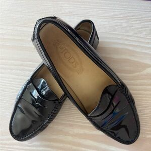 Tod’s Gommino Black Patent Leather Driving Loafer AUTHENTIC 39.5